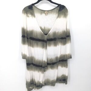 XCVI Top Women Large Green Tie Dye Tunic Shirt Lightweight Casual Stretch Lounge